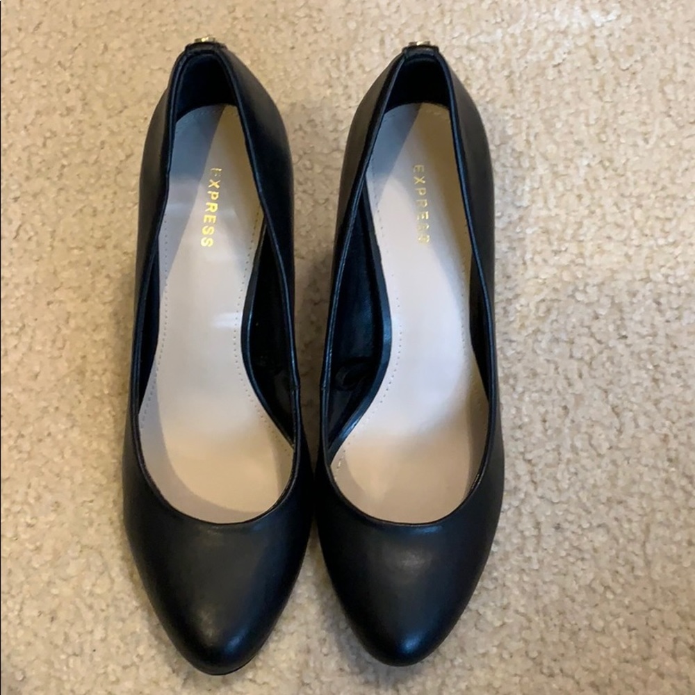 Black heels